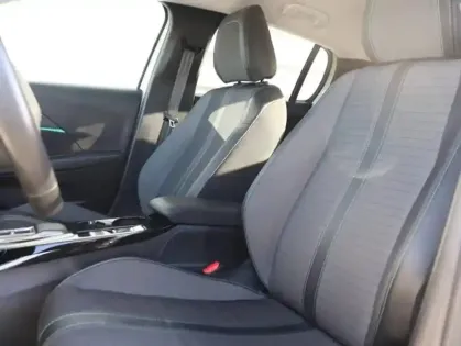 Photo 8 Peugeot 208  e- 136ch Allure Pack