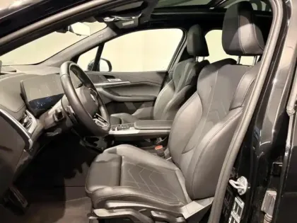 Photo 3 BMW Serie 2 Série 2 ActiveTourer 218i 136ch M Sport DKG7