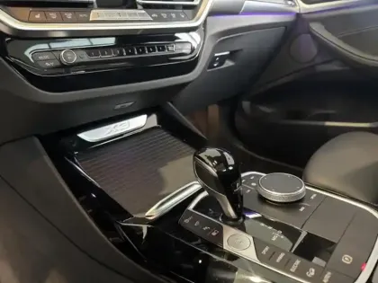 Photo 11 BMW X3  xDrive30e 292ch M Sport