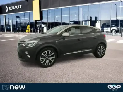 Photo 11 Renault Captur  1.6 E-Tech Plug-in 160ch Initiale Paris