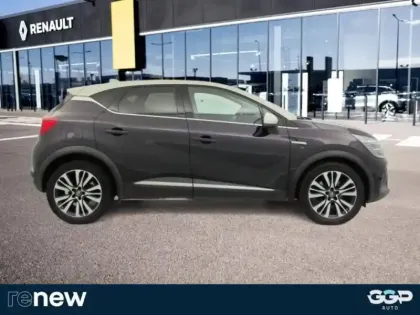 Photo 2 Renault Captur  1.6 E-Tech Plug-in 160ch Initiale Paris
