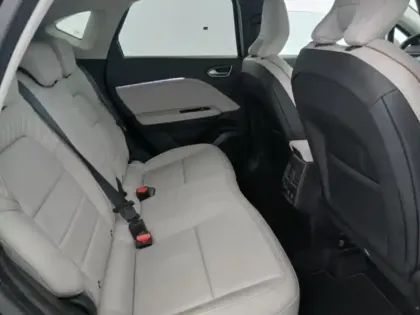 Photo 14 Renault Captur  1.6 E-Tech Plug-in 160ch Initiale Paris