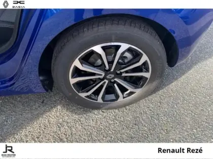 Photo 7 Renault Clio  1.6 E-Tech 145ch full hybrid Techno - 25b