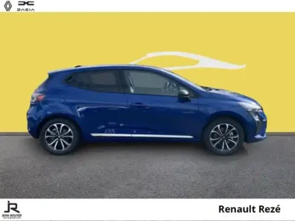Photo 12 Renault Clio  1.6 E-Tech 145ch full hybrid Techno - 25b