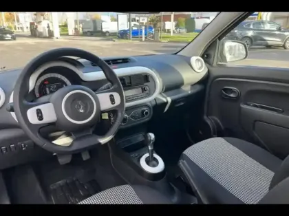 Photo 8 Renault Twingo  E-Tech Electric Authentic R80 Achat Intégral