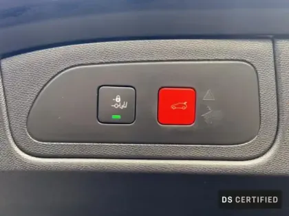Photo 14 DS DS 7  Crossback E-TENSE 4x4 300ch Performance Line +