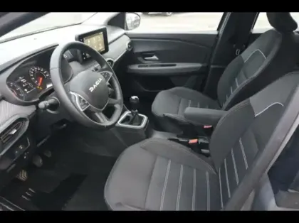 Photo 9 Dacia Sandero  1.0 ECO-G 100ch Stepway Expression -24