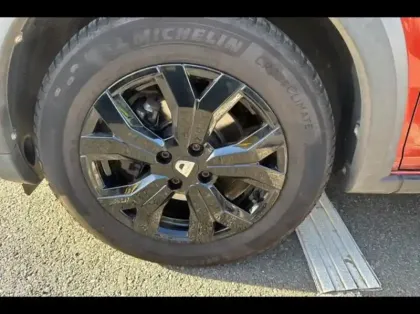 Photo 12 Dacia Jogger  1.0 TCe 110ch Extreme+ 7 places