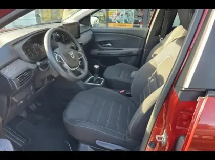 Photo 9 Dacia Jogger  1.0 TCe 110ch Extreme+ 7 places