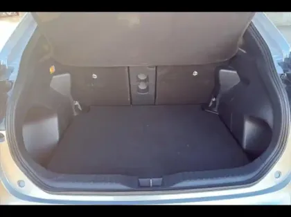 Photo 8 Toyota Yaris  Cross 130h Design PackCargo AWD-i MC24