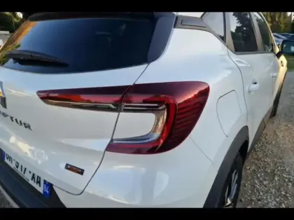 Photo 13 Renault Captur  1.6 E-Tech hybride 145ch Evolution