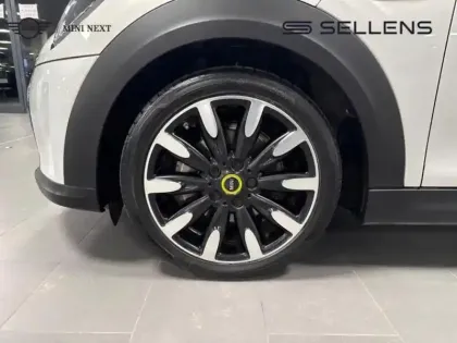 Photo 7 Mini Mini  Cooper SE 184ch Edition Premium BVA 5CV