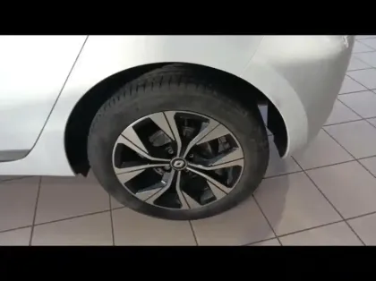 Photo 11 Renault Clio  1.5 Blue dCi 100ch Evolution