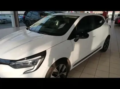 Photo 12 Renault Clio  1.5 Blue dCi 100ch Evolution