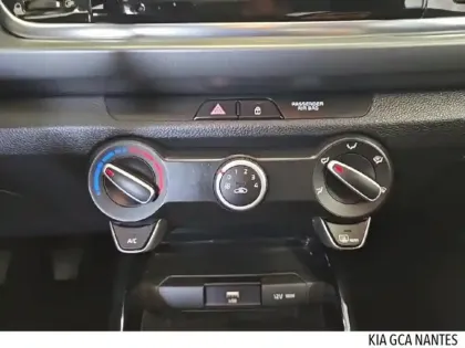 Photo 10 Kia Rio  1.0 T-GDI 100ch Active