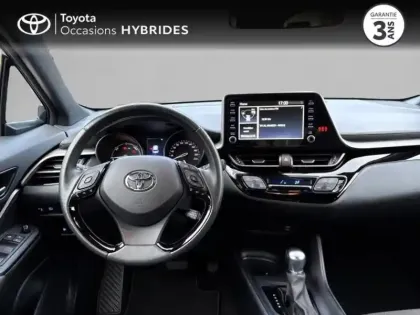Photo 8 Toyota C-HR  1.8 Hybride 122ch Dynamic E-CVT