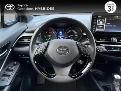 Photo 12 Toyota C-HR  1.8 Hybride 122ch Dynamic E-CVT