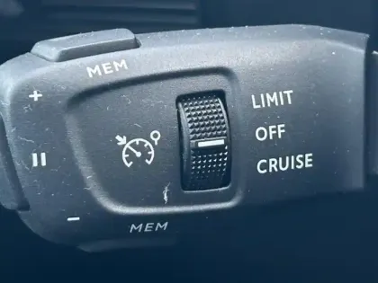 Photo 12 DS DS 3  Crossback PureTech 155ch Performance Line + Automatique