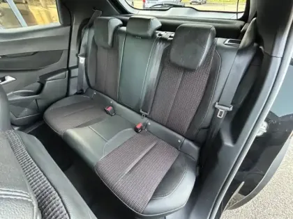 Photo 8 DS DS 3  Crossback PureTech 155ch Performance Line + Automatique