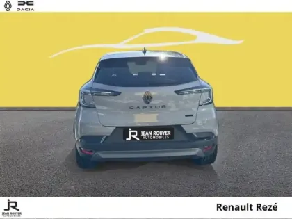 Photo 10 Renault Captur  1.8 E-Tech full hybrid 160ch esprit Alpine - 25