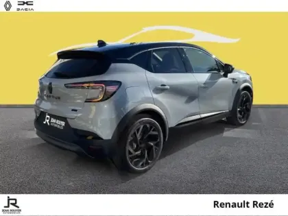 Photo 11 Renault Captur  1.8 E-Tech full hybrid 160ch esprit Alpine - 25
