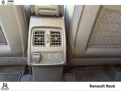 Photo 14 Renault Captur  1.8 E-Tech full hybrid 160ch esprit Alpine - 25