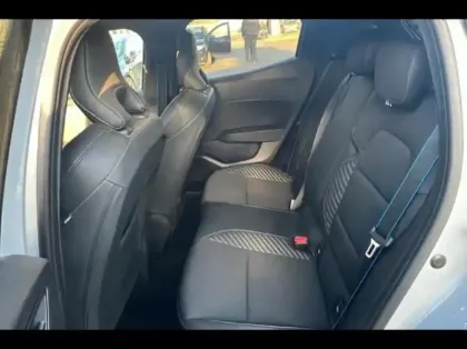 Photo 10 Renault Clio  1.6 E-Tech 145ch full hybrid esprit Alpine - 25