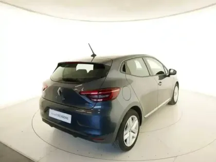 Photo 2 Renault Clio  1.6 E-Tech hybride 140ch Business -21N