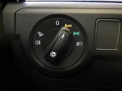 Photo 13 Volkswagen T-cross  1.0 TSI 116ch R-Line DSG7