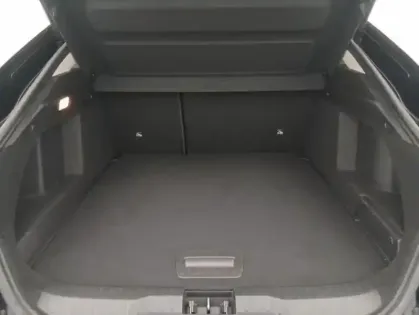 Photo 15 Renault Arkana E-Tech 145 - 21B Intens