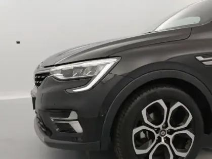 Photo 17 Renault Arkana E-Tech 145 - 21B Intens