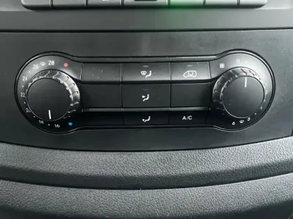 Photo 4 Mercedes Vito Fourgon Fg 114 CDI Long Select Propulsion 9G-Tronic