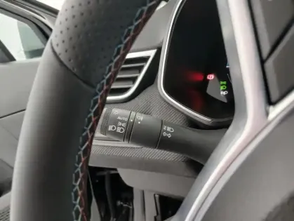 Photo 55 Renault Clio V E-Tech full hybrid 145 Esprit Alpine