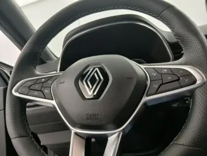 Photo 21 Renault Clio V E-Tech full hybrid 145 Esprit Alpine