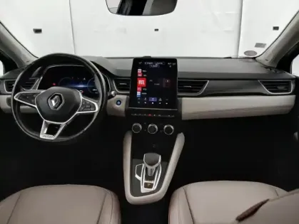 Photo 12 Renault Captur E-Tech Plug-in 160 Initiale Paris