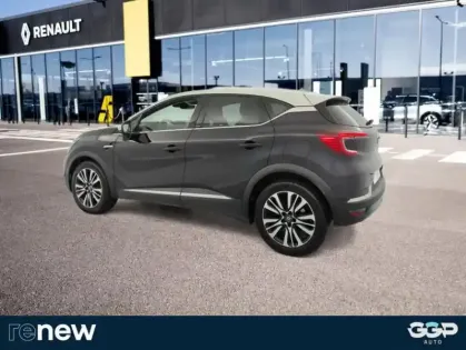 Photo 9 Renault Captur E-Tech Plug-in 160 Initiale Paris