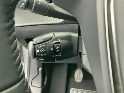 Photo 16 Peugeot 208  PureTech 75 S&S BVM5 Style