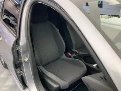 Photo 8 Peugeot 208  PureTech 75 S&S BVM5 Style