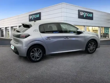 Photo 27 Peugeot 208  PureTech 75 S&S BVM5 Style