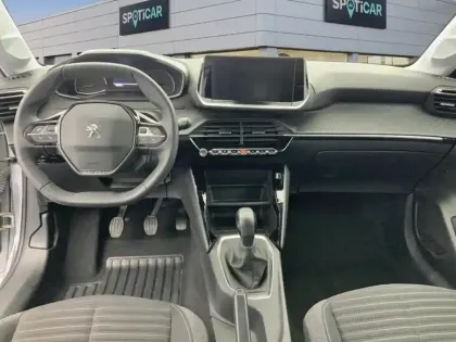 Photo 9 Peugeot 208  PureTech 75 S&S BVM5 Style