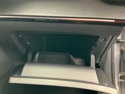 Photo 15 Peugeot 208  PureTech 75 S&S BVM5 Style