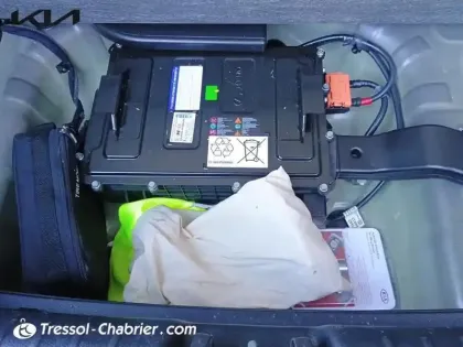 Photo 26 Kia Stonic  1.0 T-GDi 120 ch MHEV DCT7 GT Line