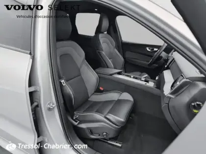 Photo 8 Volvo Xc60 Gén. II Ph2 Evo Plus Style Dark 5