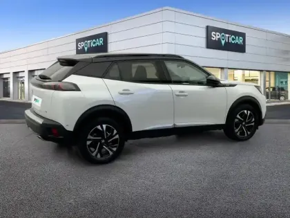 Photo 27 Peugeot 2008  PureTech 130 S&S EAT8 GT