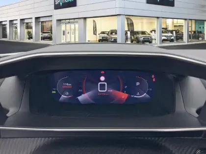 Photo 20 Peugeot 2008  PureTech 130 S&S EAT8 GT