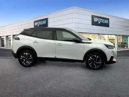 Photo 5 Peugeot 2008  PureTech 130 S&S EAT8 GT