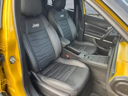 Photo 8 Jeep Avenger  115 kW 4x2 Summit