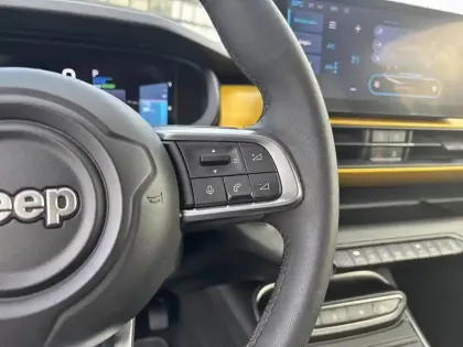 Photo 19 Jeep Avenger  115 kW 4x2 Summit
