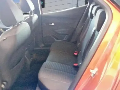 Photo 13 Peugeot 2008  Electrique 136 ch Active