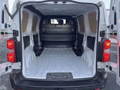 Photo 7 Fiat Scudo  FOURGON 2.0 MULTIJET 145 STANDARD PRO LOUNGE